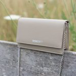 clutch beige