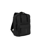 schwarzer rucksack