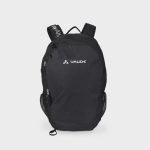 schwarzer rucksack
