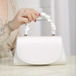 weiße handtasche